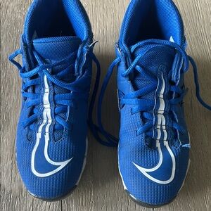 Nike lacrosse / Football cleats - big kid